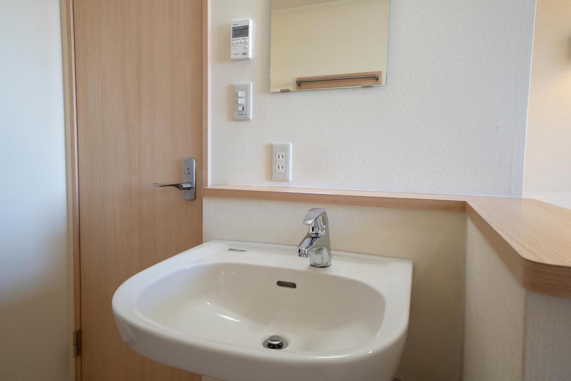 Hotel Monzennoyu Joetsu Habitación foto